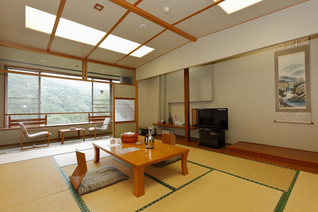 Gunma Fujioka Mori No Onsen Hotel Exterior photo
