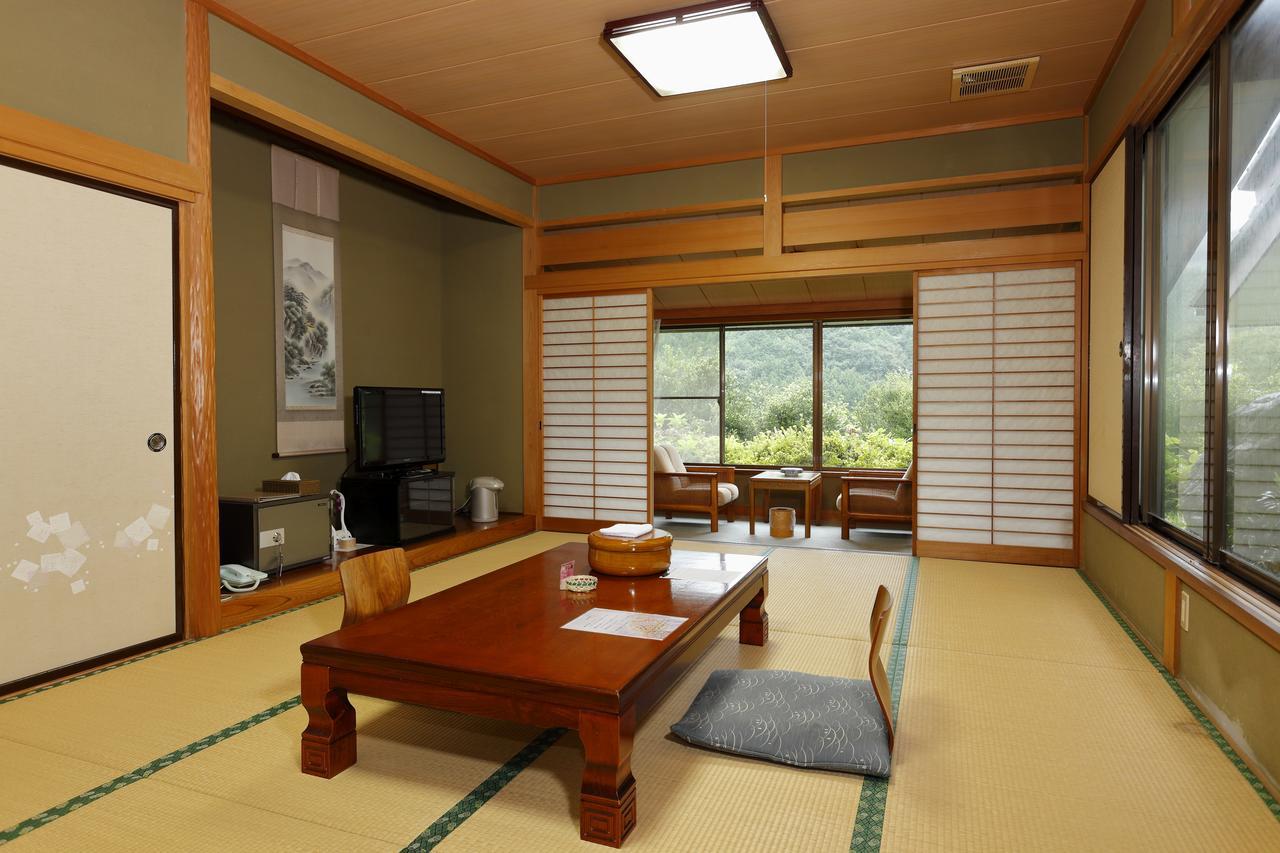 Gunma Fujioka Mori No Onsen Hotel Exterior photo